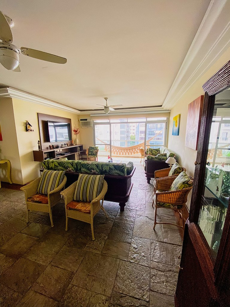 Duplex 500 metros da Praia - Guarujá