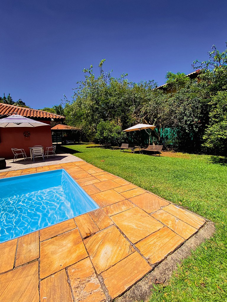 Excelente casa terrea na Granja Viana