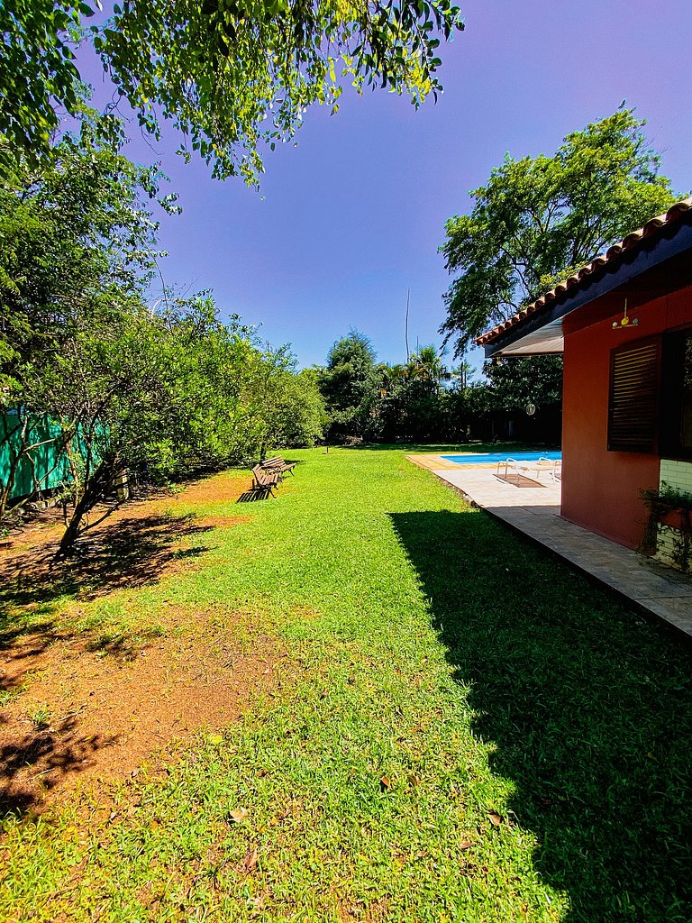 Excelente casa terrea na Granja Viana
