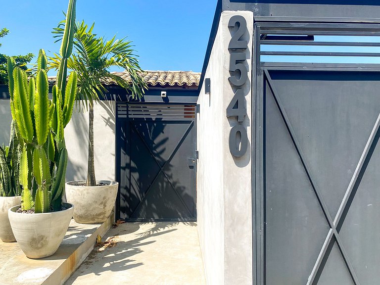 Casa pé na áreia em frente à Ilhabela