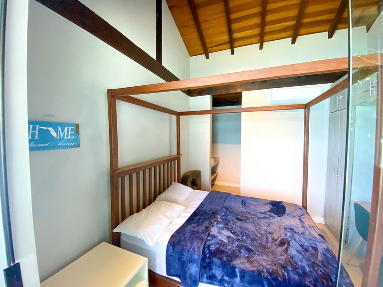 Casa pé na áreia em frente à Ilhabela