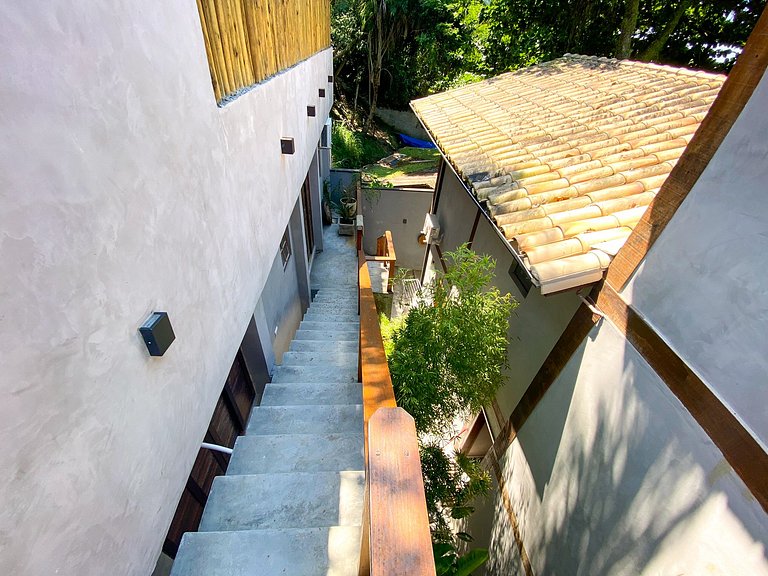 Casa pé na áreia em frente à Ilhabela
