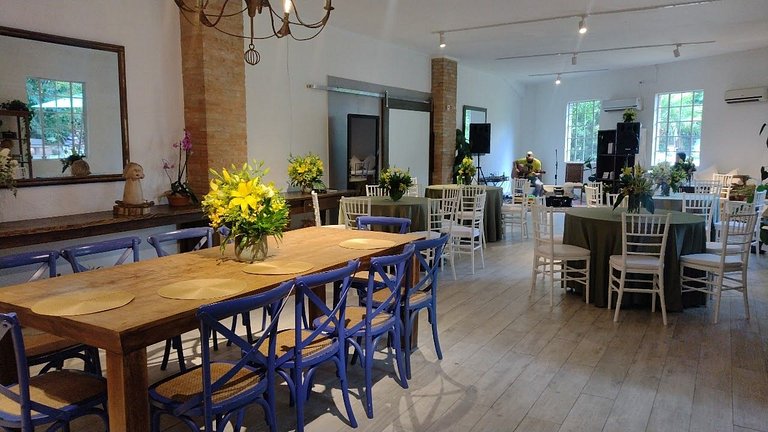 Espaço para pequenos eventos - Granja Viana
