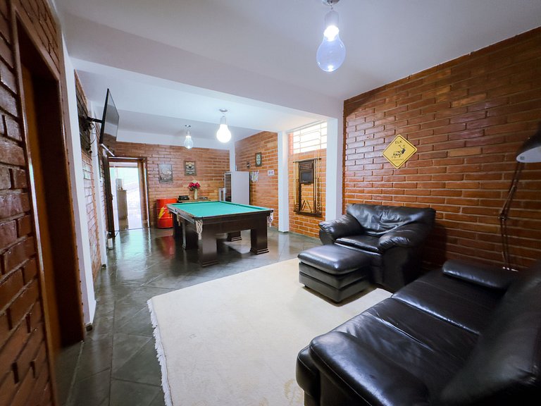 Casa de Luxo 2500m² na Granja Viana