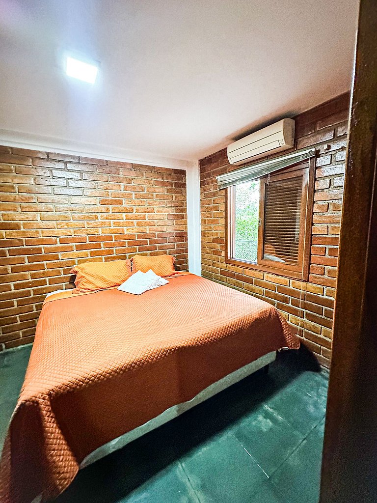Casa de Luxo 2500m² na Granja Viana