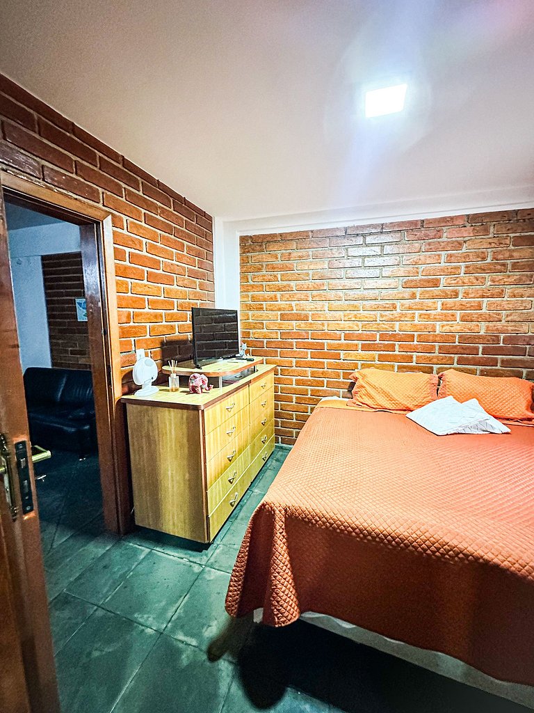 Casa de Luxo 2500m² na Granja Viana