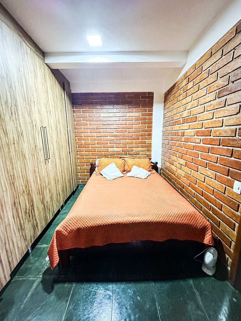Casa de Luxo 2500m² na Granja Viana
