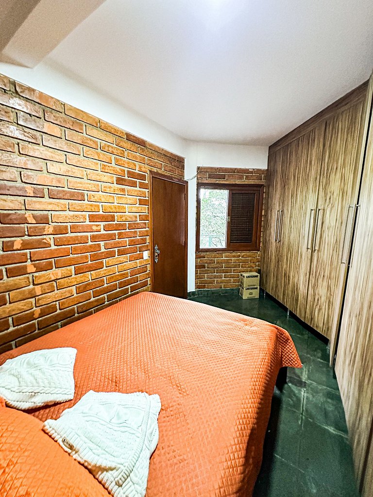 Casa de Luxo 2500m² na Granja Viana