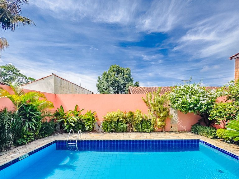 Spacious house just 30 minutes from São Paulo