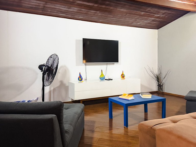 Spacious house just 30 minutes from São Paulo