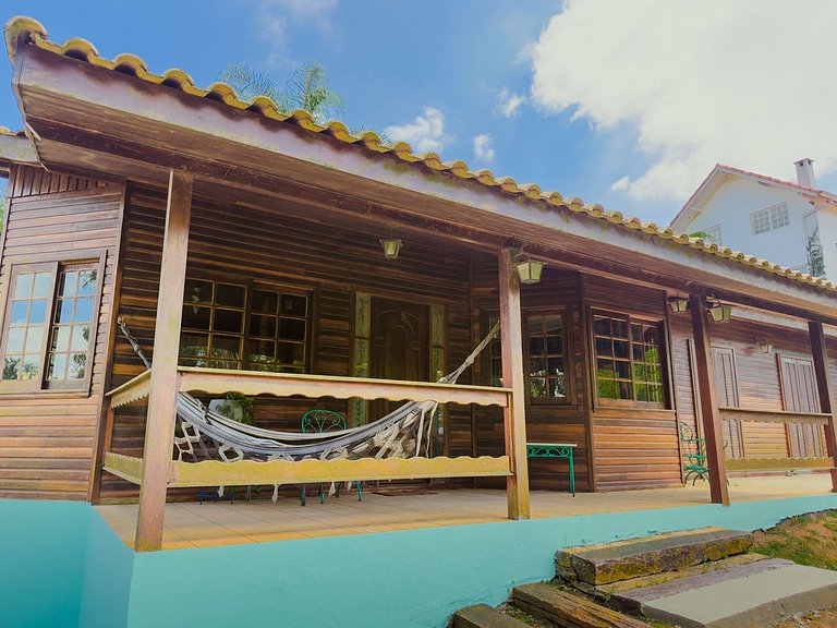 Cozy and Comfortable One-Story House in Granja