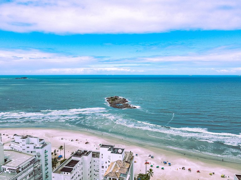 Pitangueiras - prox. à praia e ao centro comercial