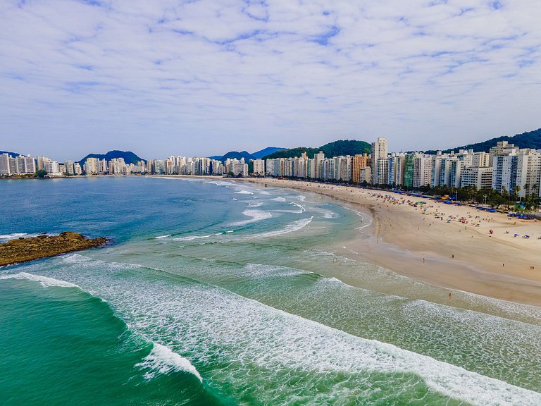 Pé na Areia - 4 Suítes - Praia das Pitangueiras