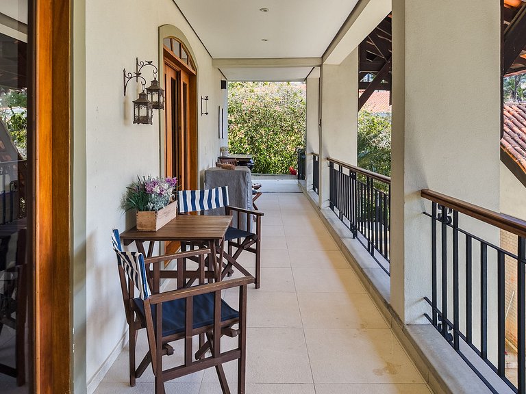 Refúgio de Alto Padrão na Granja Viana