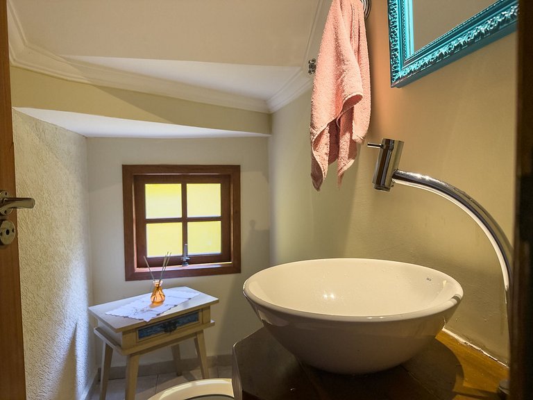 Espaço gourmet e home-office na Granja