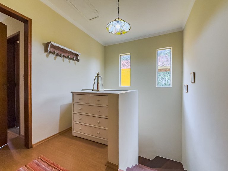 Espaço gourmet e home-office na Granja