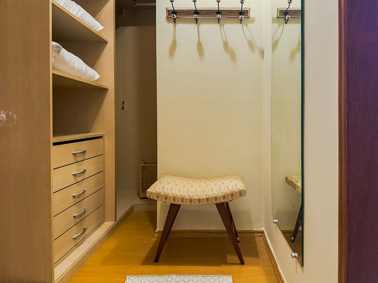 Espaço gourmet e home-office na Granja