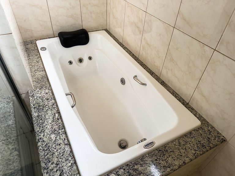 Espaço gourmet e home-office na Granja