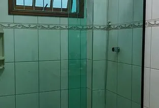 img-fluid