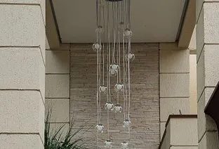 img-fluid