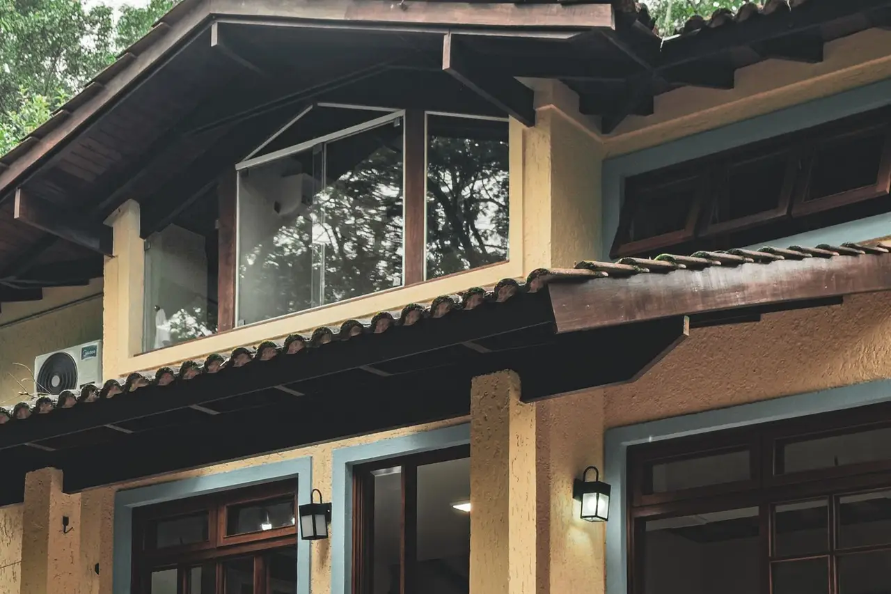 Facade / entrance