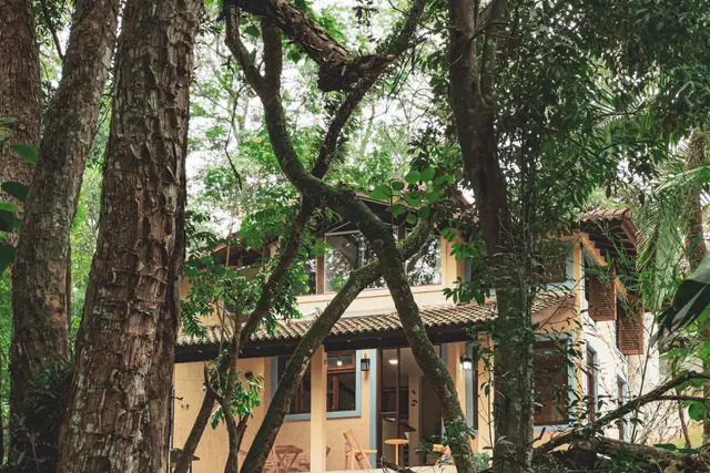 Facade / entrance