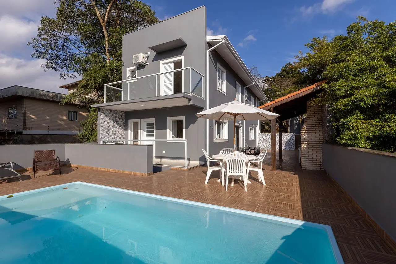 Fachada · Casa con vista panorámica y piscina Granja Viana, Vila Diva, Carapicuíba