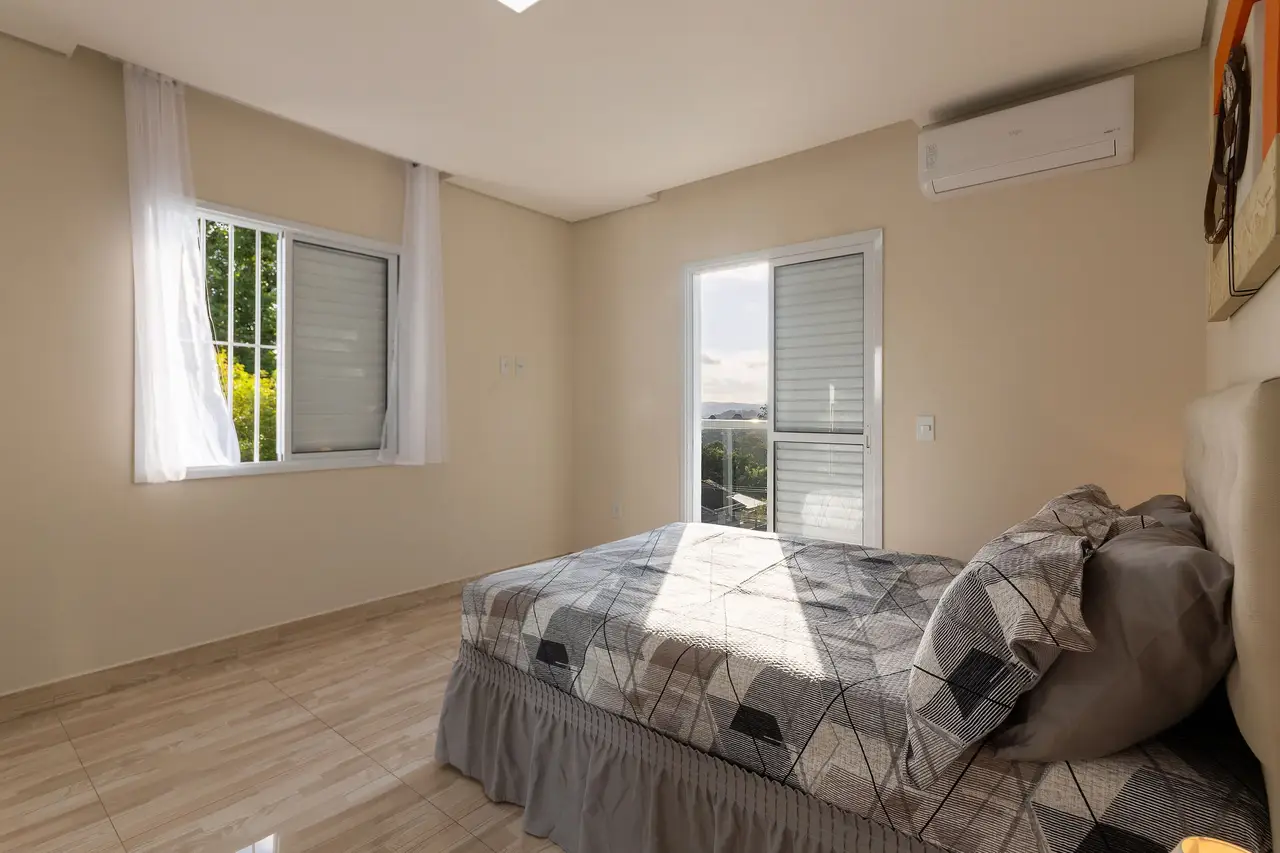 Dormitorio (foto 18) · Casa con vista panorámica y piscina Granja Viana, Vila Diva, Carapicuíba