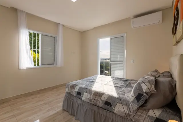 Dormitorio (foto 18) · Casa con vista panorámica y piscina Granja Viana, Vila Diva, Carapicuíba
