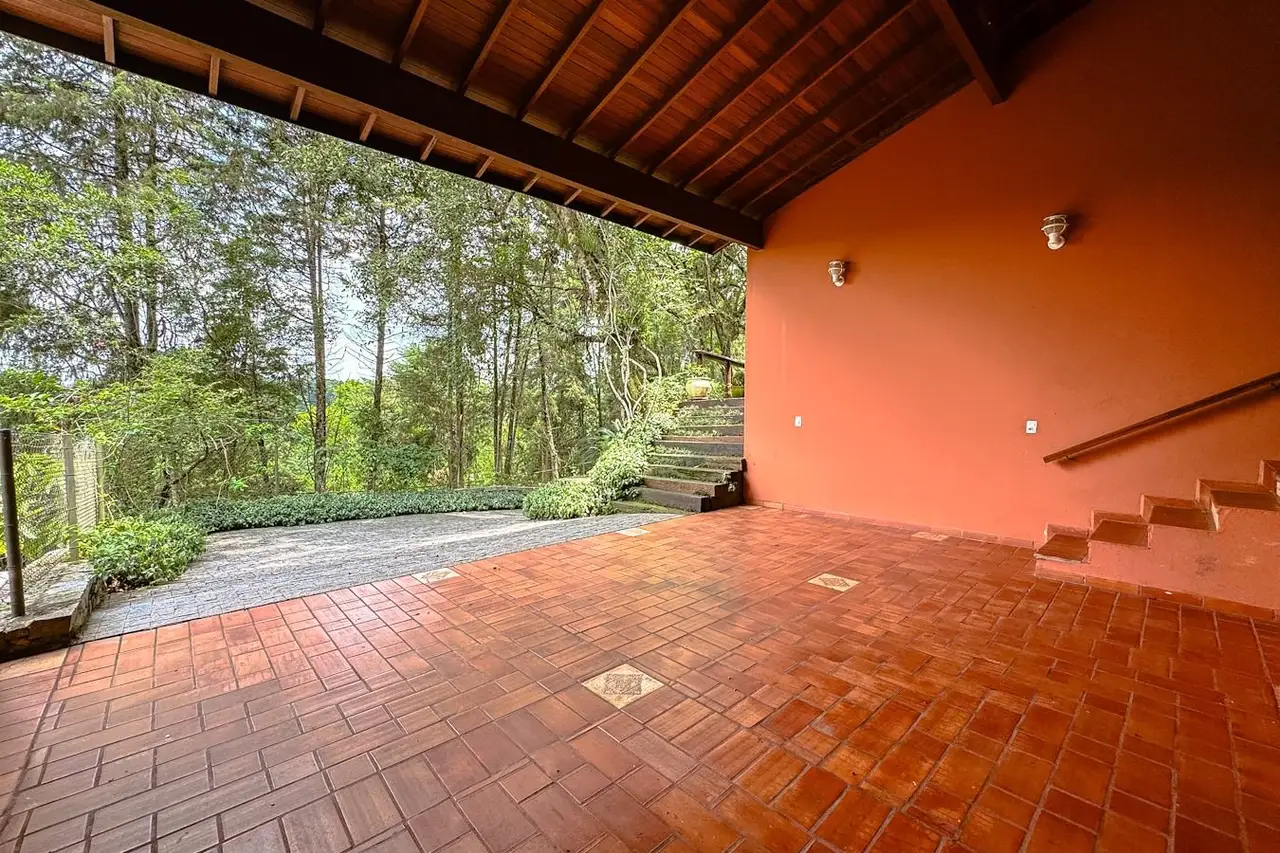 Casa com piscina e 3 suítes na Granja Viana · foto 52