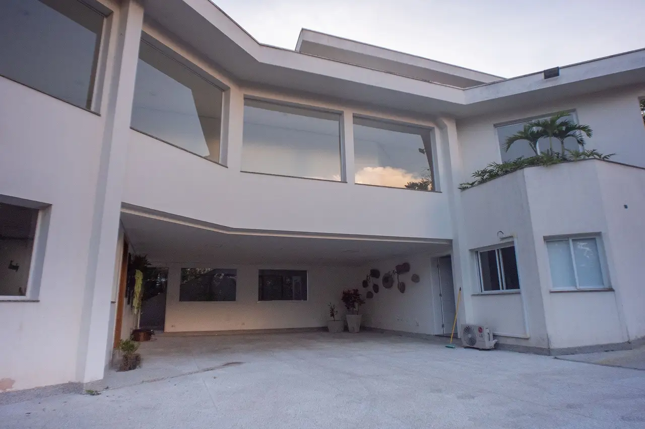 Facade / entrance