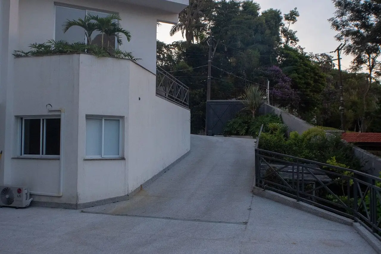 Facade / entrance